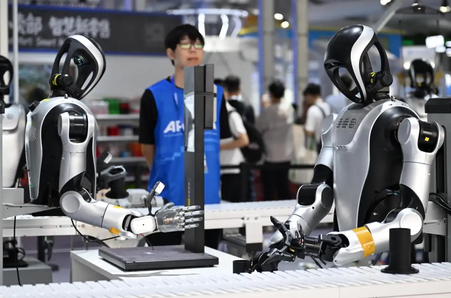 Alibaba baut Rechenzentrum in Dubai: Daten-Oase in der Wüste | Die Geissens Real Estate | Luxus Immobilien mit Carmen und Robert Geiss – Die Geissens in Dubai