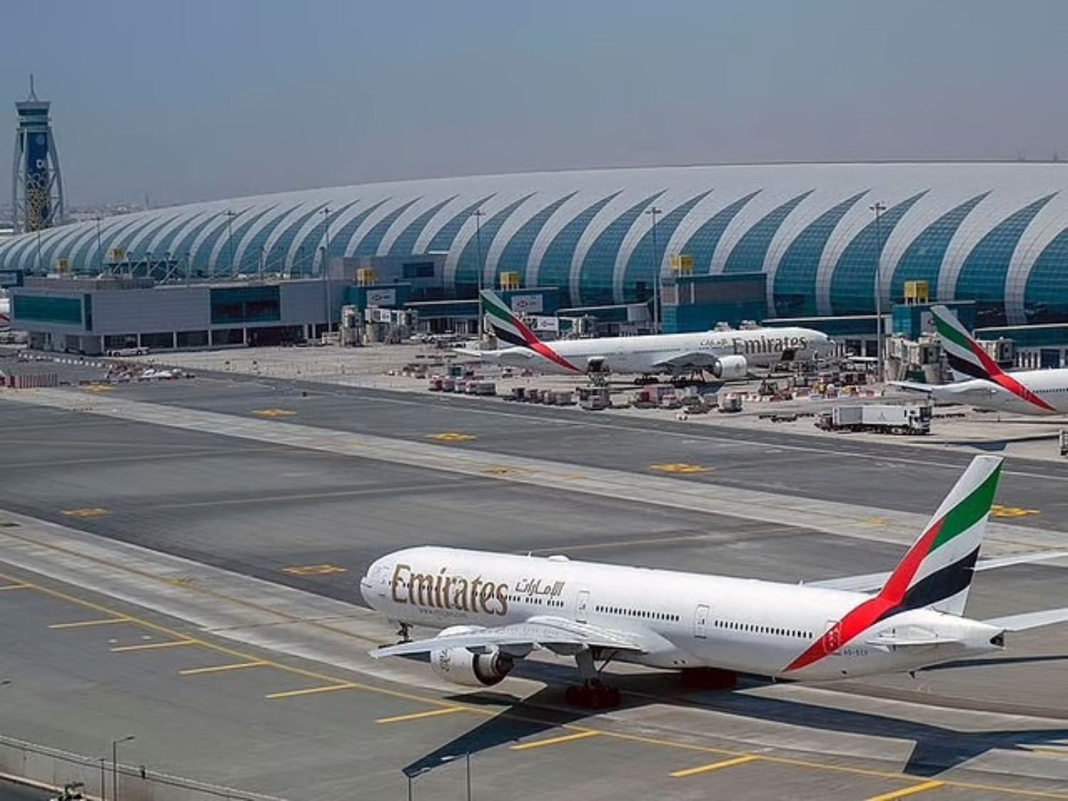 Emirates ist beste internationale Airline 2025 | Die Geissens Real Estate | Luxus Immobilien mit Carmen und Robert Geiss – Die Geissens in Dubai