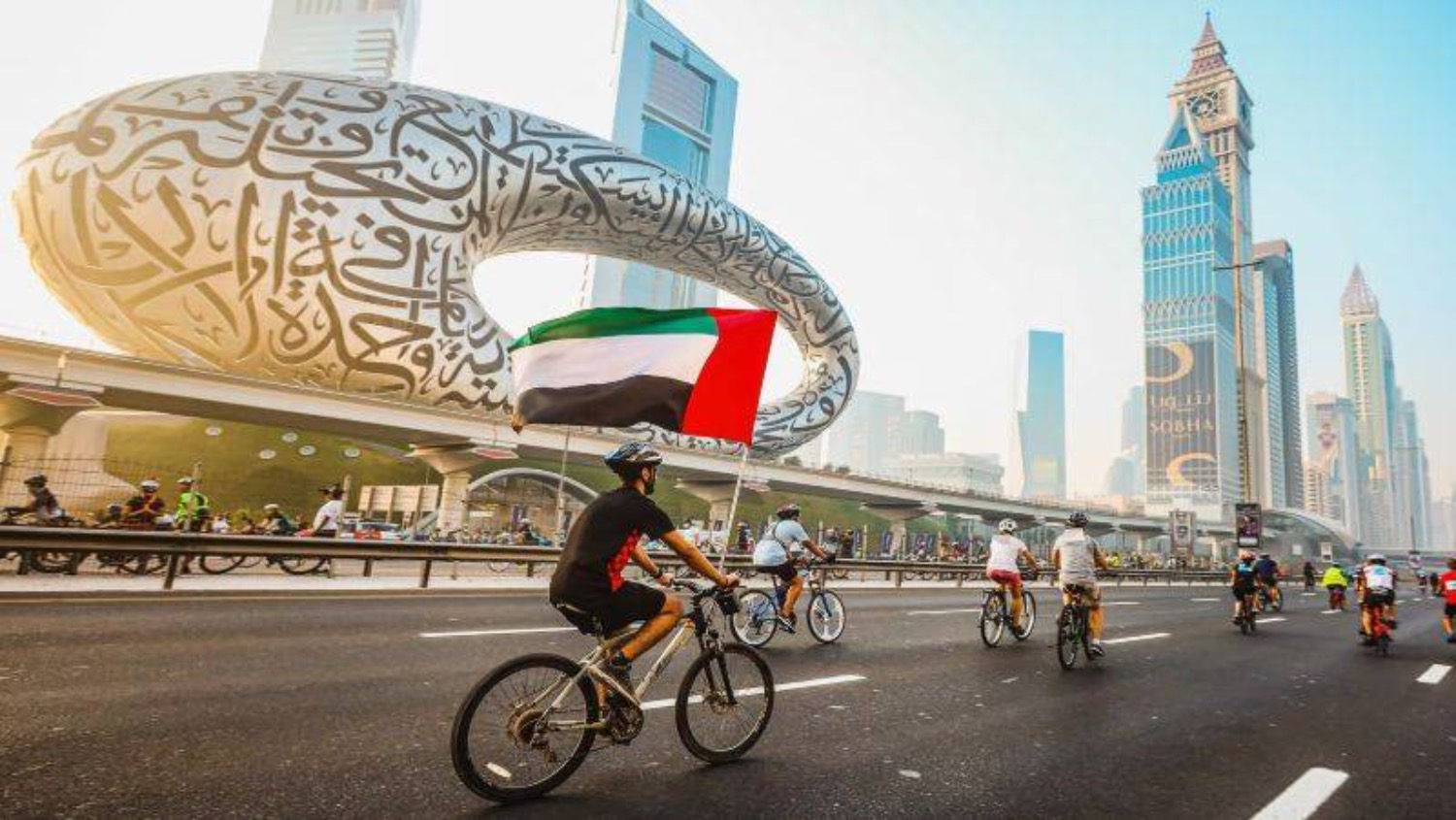 Dubai Ride 2025: Sheikh Zayed Road wird zum Fahrradparadies | Die Geissens Real Estate | Luxus Immobilien mit Carmen und Robert Geiss – Die Geissens in Dubai