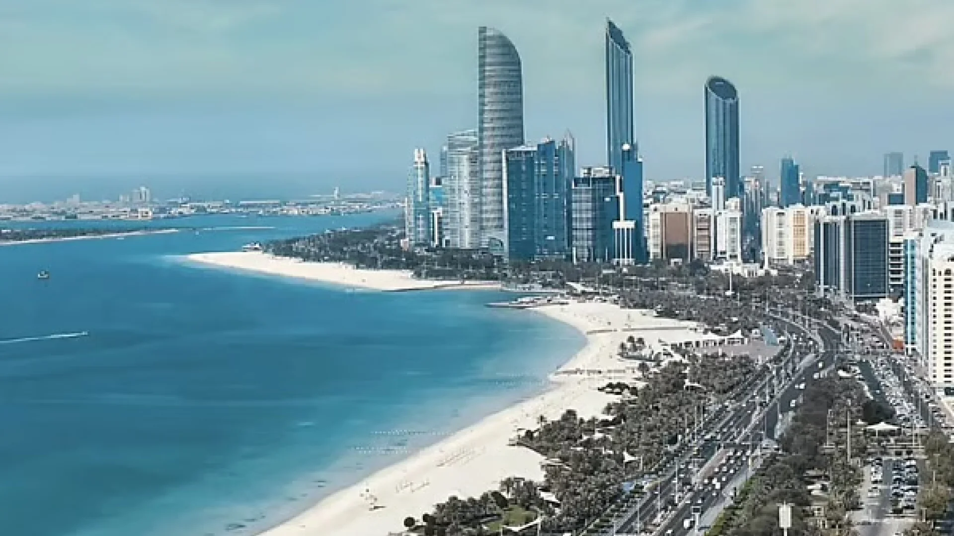 Abu Dhabi: Neue Leitlinien für Beachfront-Immobilien | Die Geissens Real Estate | Luxus Immobilien mit Carmen und Robert Geiss – Die Geissens in Dubai